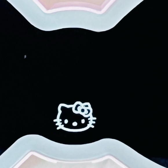Hello Kitty Bow LED Mini Compact Mirror - Picture 12 of 12